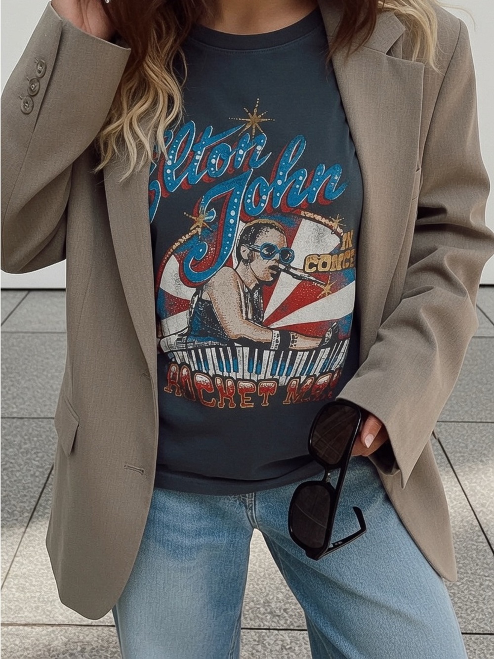 Daydreamer Elton John Tee